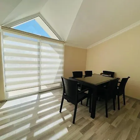 Apartamento Altinkum Da Denize 150 M 4+1 Dublex